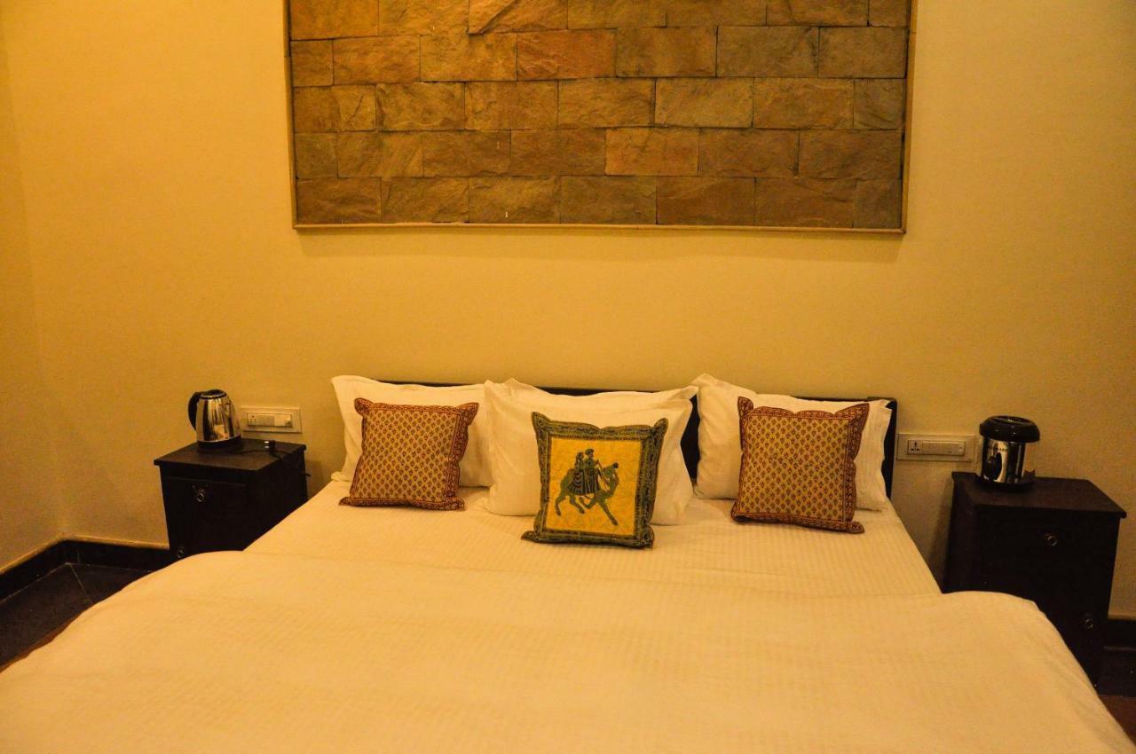 Hotel Vamdev Fort Puskár Kültér fotó